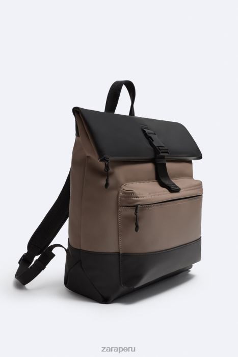 Zara hombres mochila con solapa de goma BDP8J1347 accesorios marrón arena