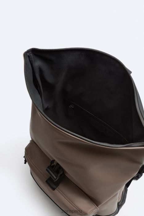 Zara hombres mochila con solapa de goma BDP8J1347 accesorios marrón arena