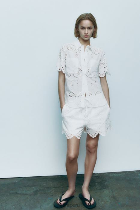Zara mujer shorts con ojales bordados BDP8J593 ropa ostra blanca