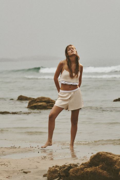 Zara mujer shorts con ribete de popelina con efecto satinado BDP8J584 ropa piedra