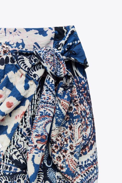 Zara mujer minifalda estampada con flecos BDP8J714 ropa azul blanco