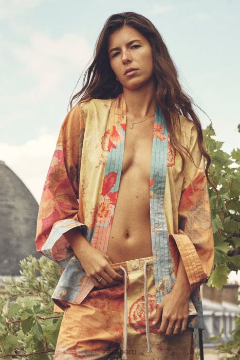 Zara mujer blusa con estampado de patchwork BDP8J449 ropa multicolor