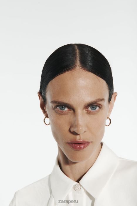 Zara mujer blusa con volantes y botones joya BDP8J311 ropa blanco