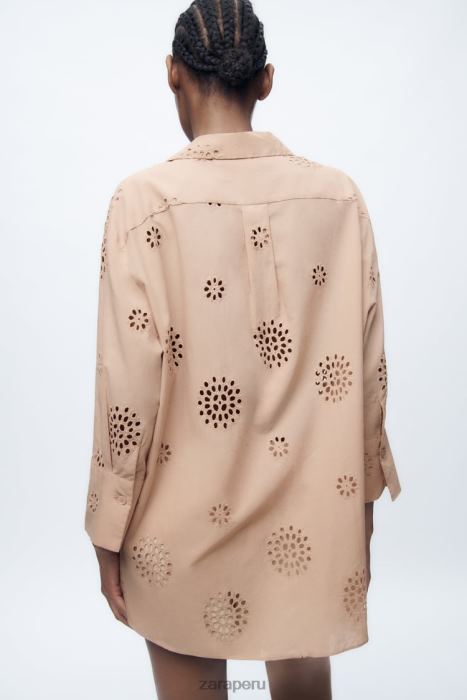 Zara mujer camisa con bordado calado BDP8J379 ropa beige/rosa