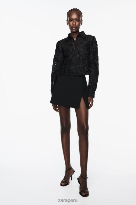 Zara mujer camisa corta texturizada floral BDP8J340 ropa negro