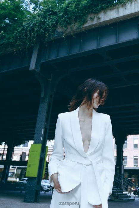 Zara mujer chaqueta de esmoquin con cinturón BDP8J174 ropa crudo