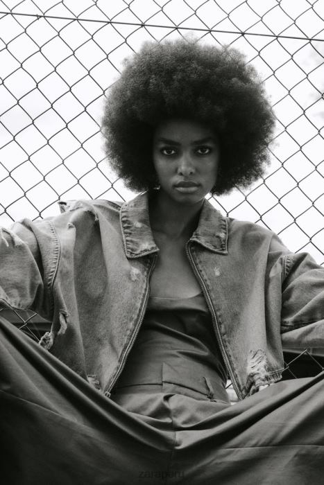 Zara mujer chaqueta vaquera corta con roturas trf BDP8J51 ropa azul