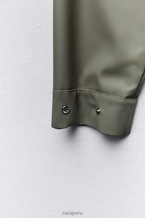 Zara mujer impermeable de goma con capucha BDP8J109 ropa caqui